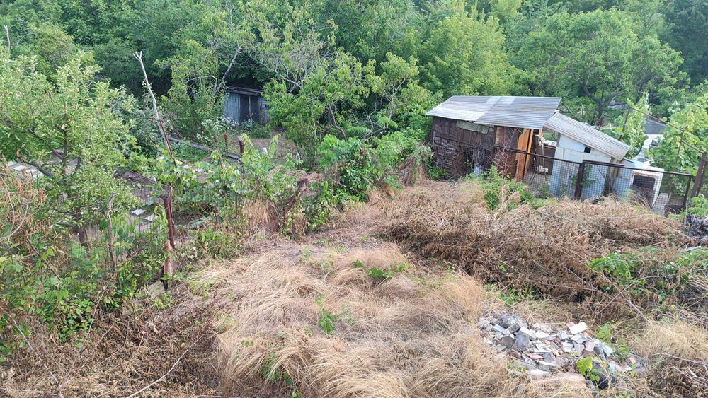 Недобудова - дім 92 м.кв на ділянці 4,5 соток