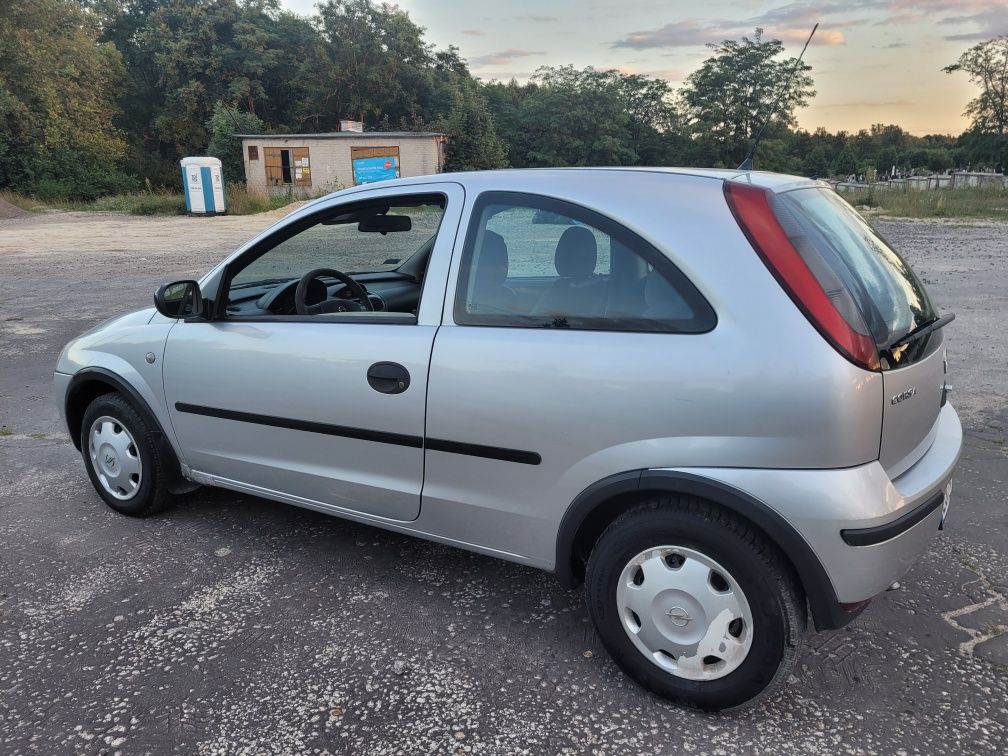 Opel Corsa C 1.0 benzyna 2002r - OC do 02.2026r!! Idealna na dojazdy