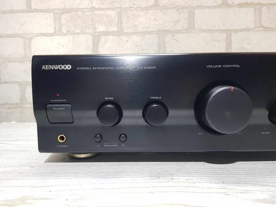 Стерео усилитель/підсилювач  Kenwood KA-2050+1  2х70Вт б/у з Німеч