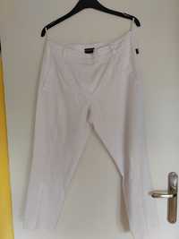 Spodnie cygaretki, białe, rozmiar 46, z kantem, stan bardzo dobry