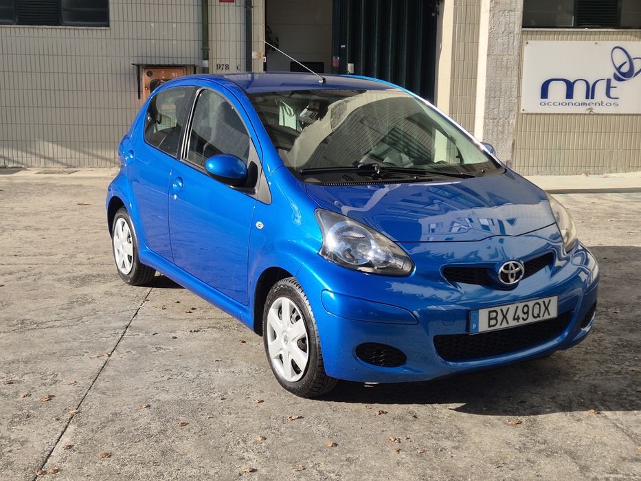 Toyota Aygo 1.0 com AC