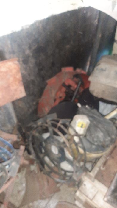 Мотоблок мтз 05 з навесним двигун новий наработка посадив 1 раз картоп