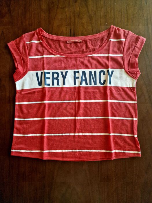 Top vermelho da Bershka