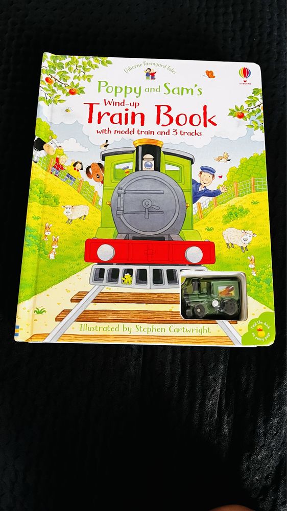 Poppy and Sam’s wind up train book Usborne - książka z pociągiem