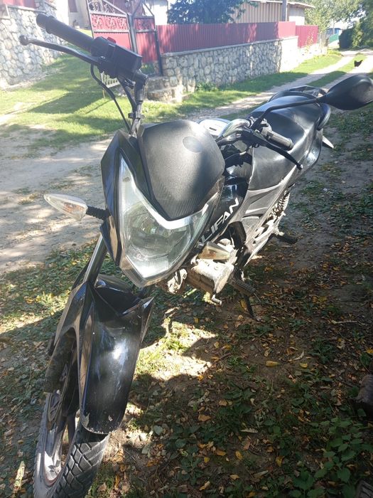 Продам мотоцикл Lifan 150