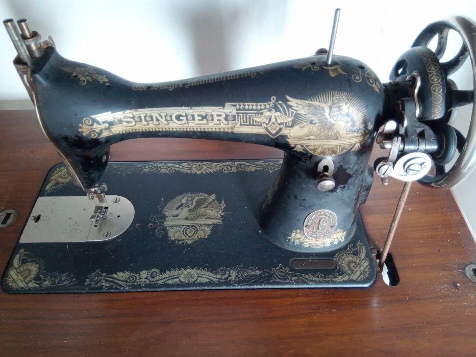 Máquina costura Singer