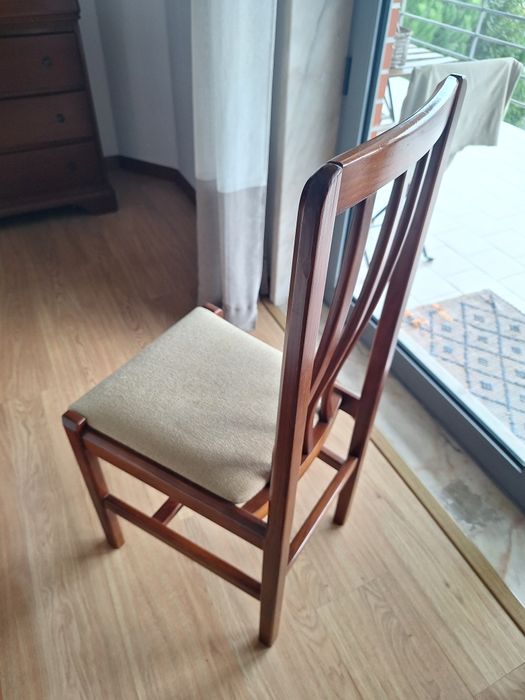 4 cadeiras de sala jantar