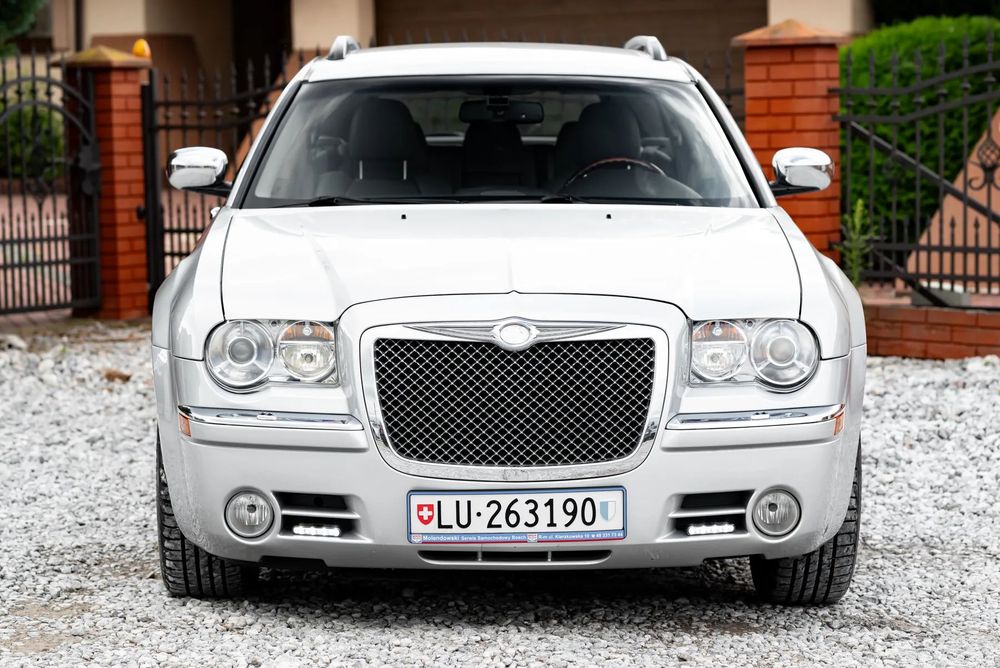 Chrysler 300C 3,5 AWD Xenon Boston Nawigacja Tempomat Podgrzewane Fotele