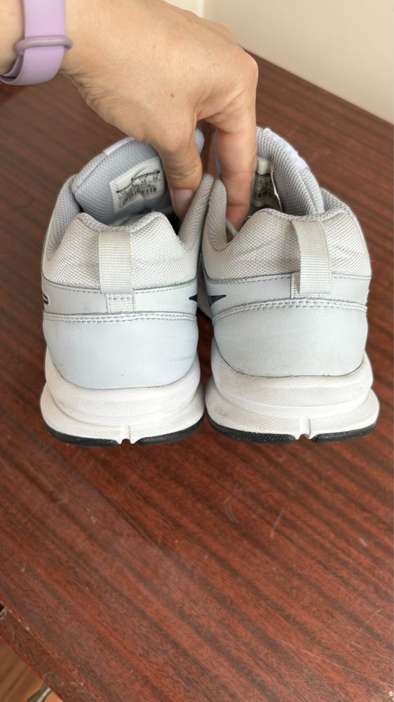 кросівки nike