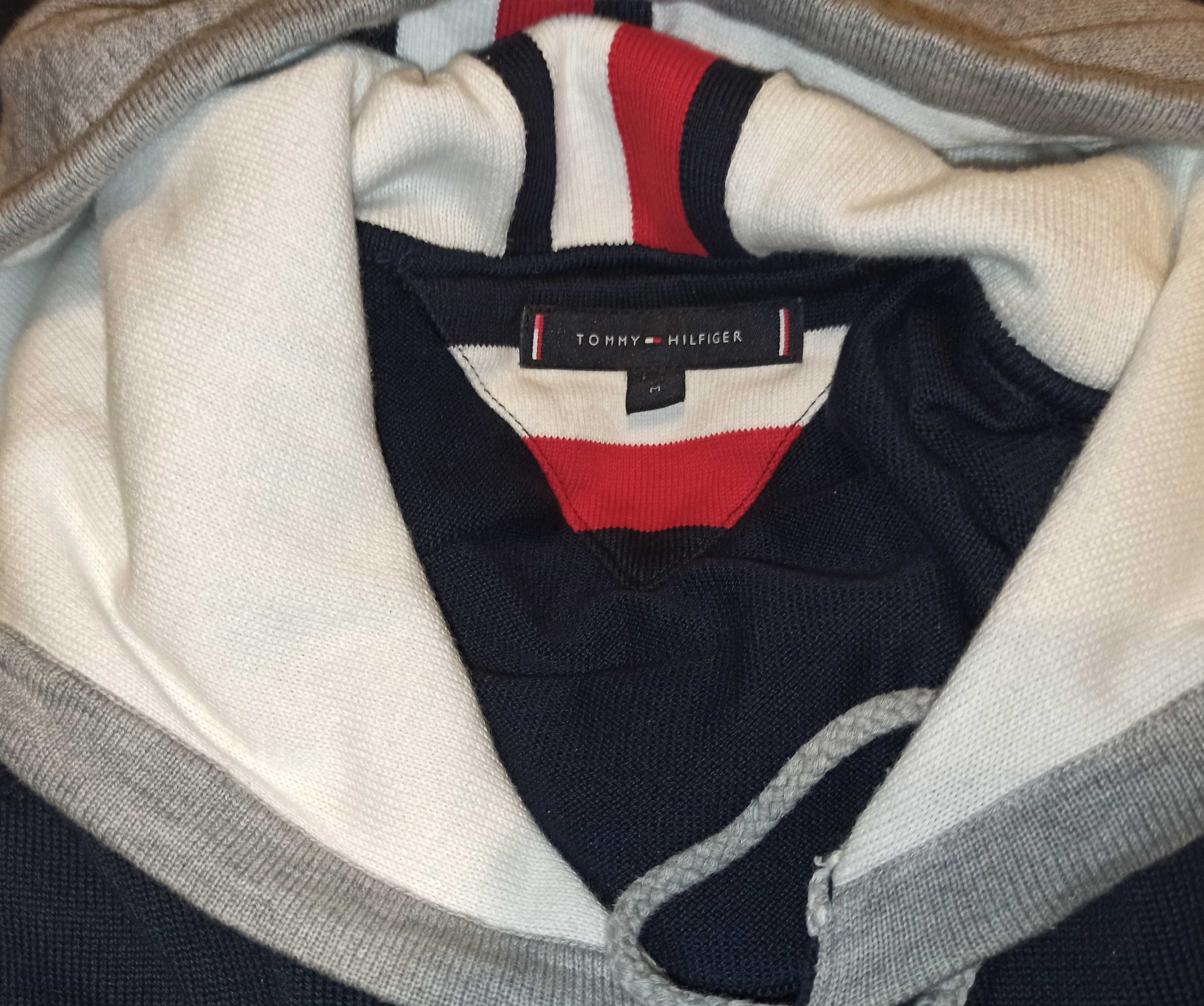 Фирменное худи свитер Tommy Hilfiger