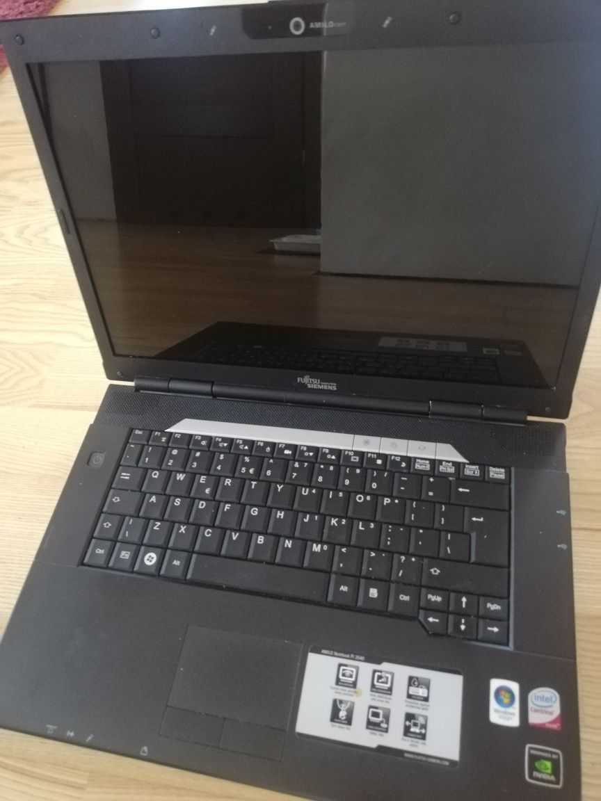 Sprzedam laptopa Fujitsu Siemens Amilo Pi 3540