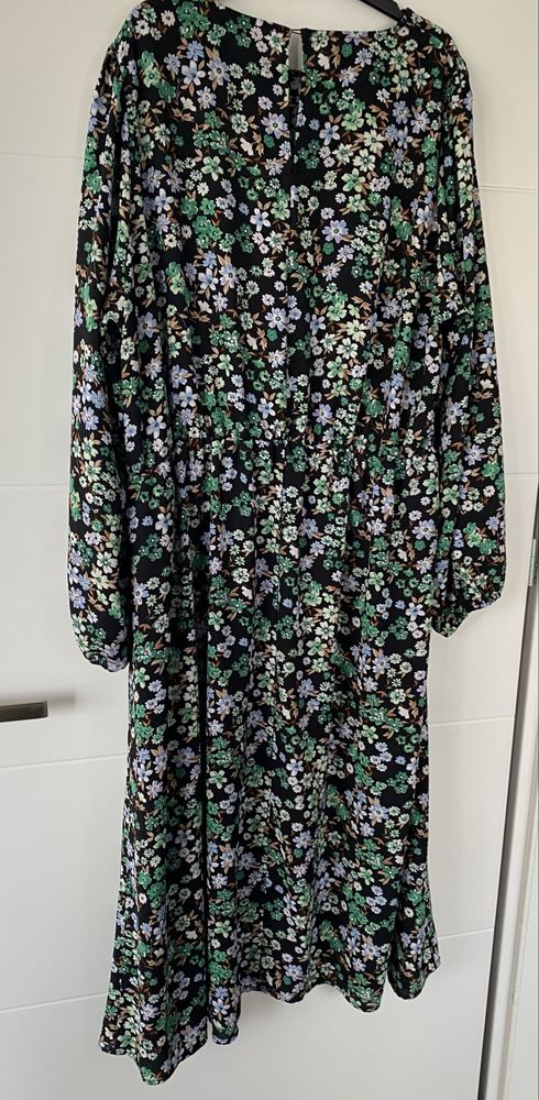 Letnia dłuższa sukienka floral taliowana bufki marszczenia Only r.48
