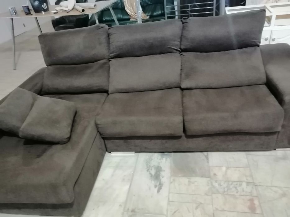 Sofá Chaise Long com Arrumações
