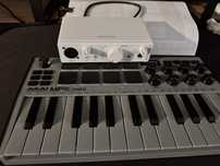 AKAI MPK Mini Grey + Arturia MiniFuse 1 – Zestaw do produkcji muzyki