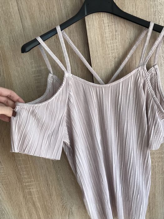 Bluzka plisowana beżowo-srebrna