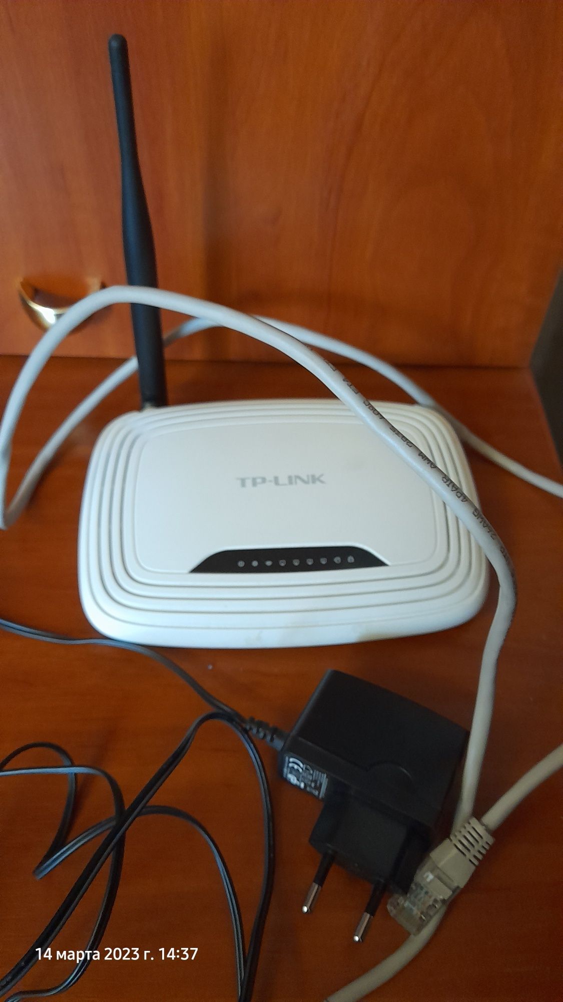 Продам роутер TP - Link