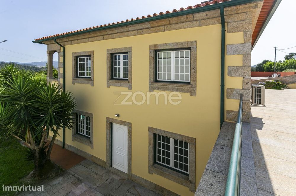 Moradia T3 | 4 frentes com piscina e Jardim – Ponte de Lima