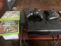 Xbox 360e plus ipady ,kable i 2 plyty(rezerwacja)