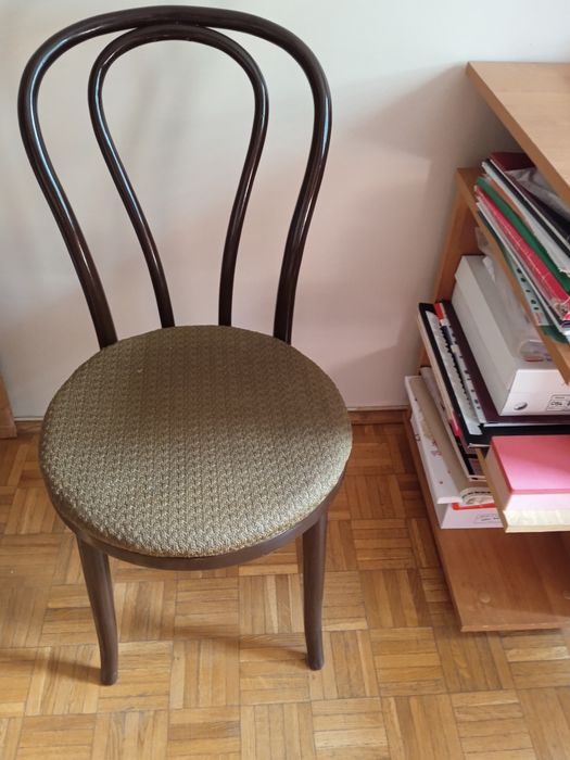 Sprzedam krzesła 3szt