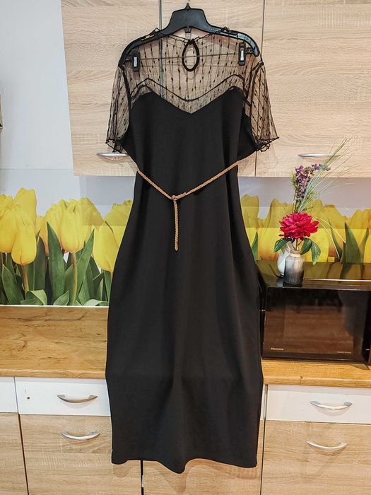 Wizytowa sukienka Shein rozmiar 46/48 poliester/spandex mała czarna