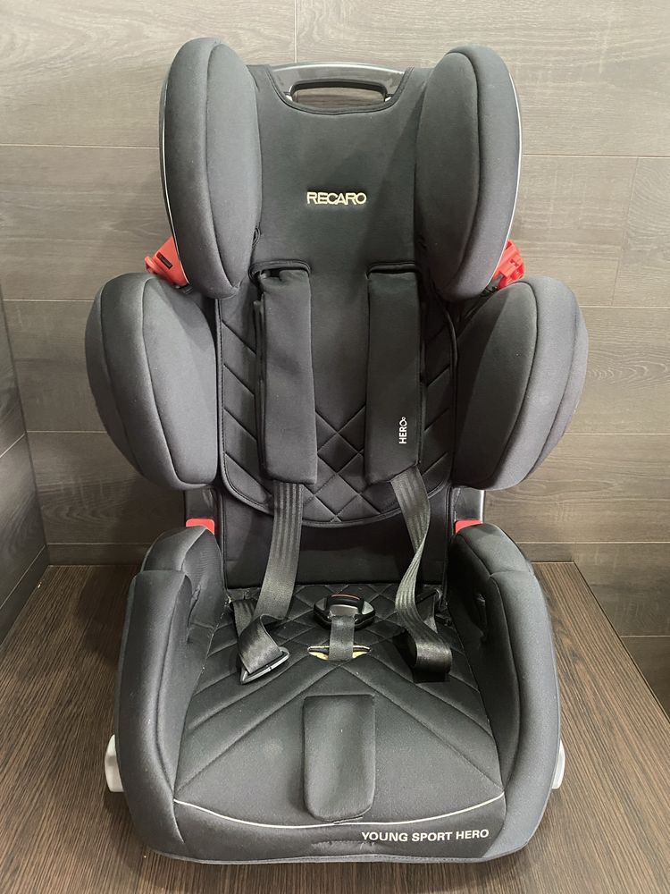 Автокресло RECARO Young Sport Hero Core Simply Grey