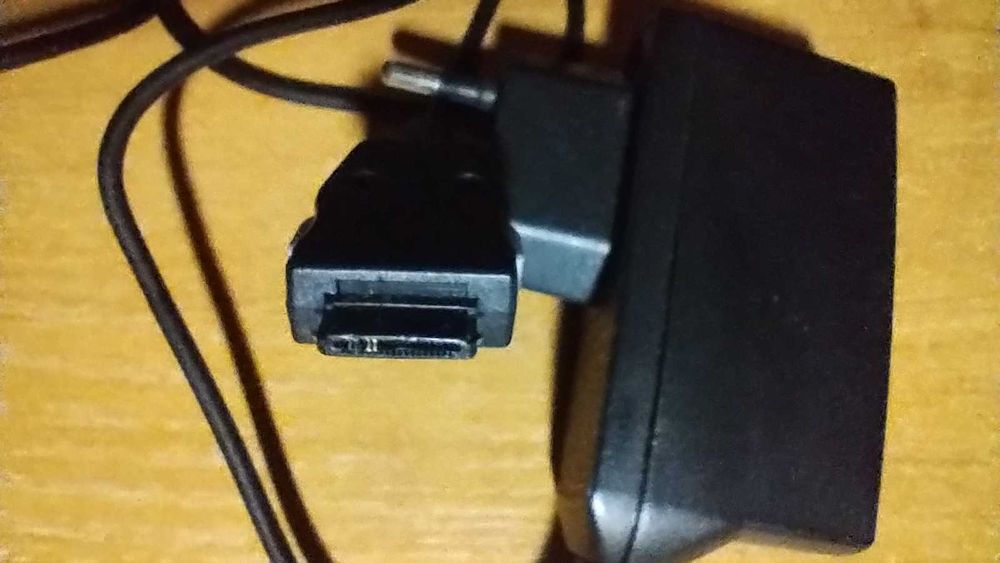 зарядное устройство для мобильных Samsung LG