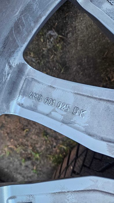 audi q8 q7 felgi 20 cali 265/50/20 zimowe continental xl