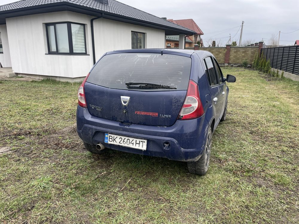 Оренда авто dacia Sandero 1.4 газ/бензин 2800 грн тиждень