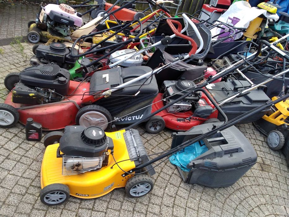 Uszkodzone kosiarka rębak do gałęzi grill wiertarka szlifierka udarowy