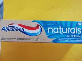 Pasta do zębów Aquafresh naturals mint clean
