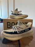 Slate\YeezyBoost*adidas nowy UnisexTrampki.40