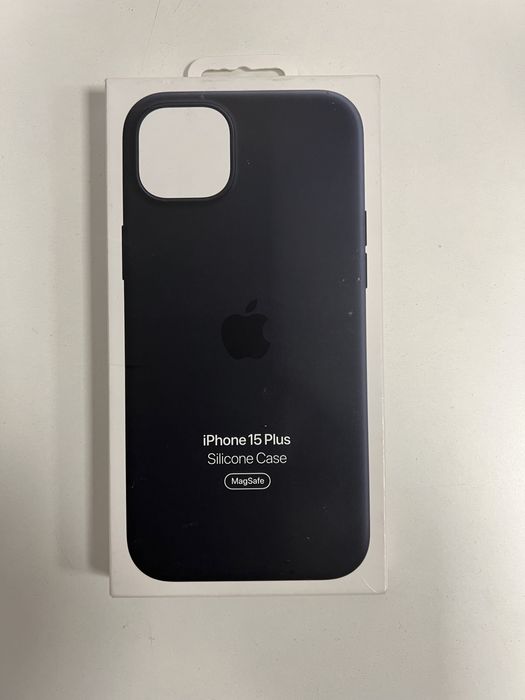 Чохли Iphone 15 plus . Оригінал