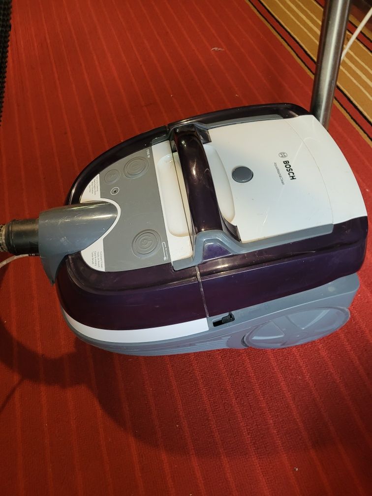 Пилосос Bosch 6000