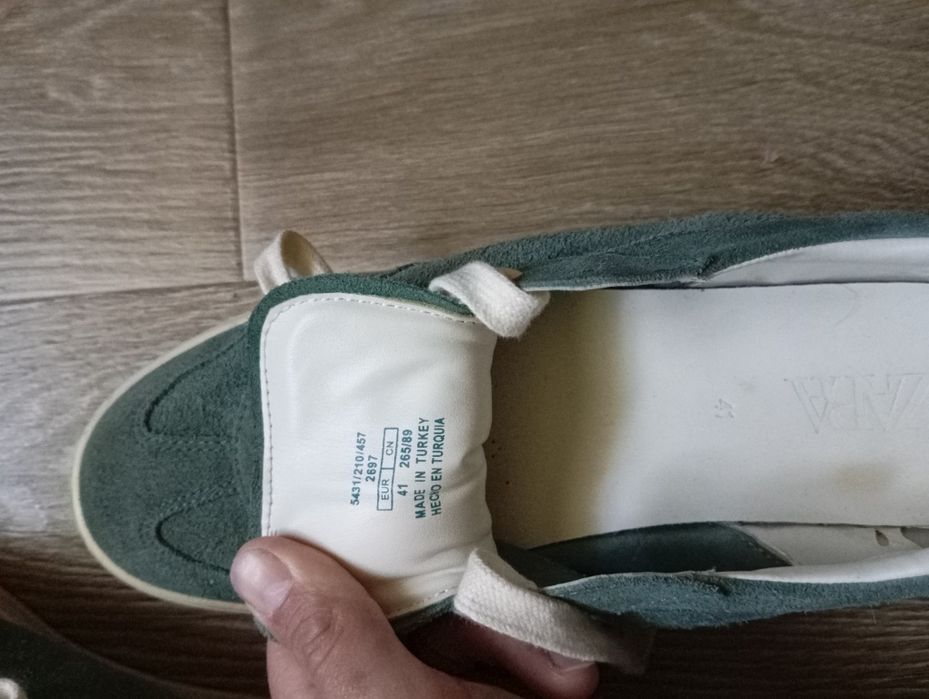 Продам кеди,кросівки Zara