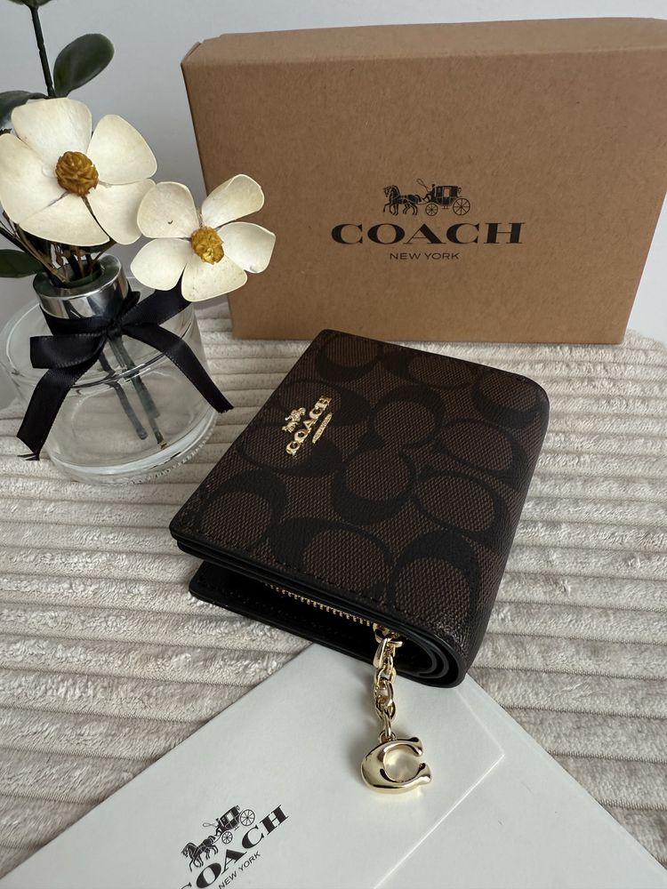 Гаманець коач coach натуральна шкіра оптом дропшипінг все в наявності