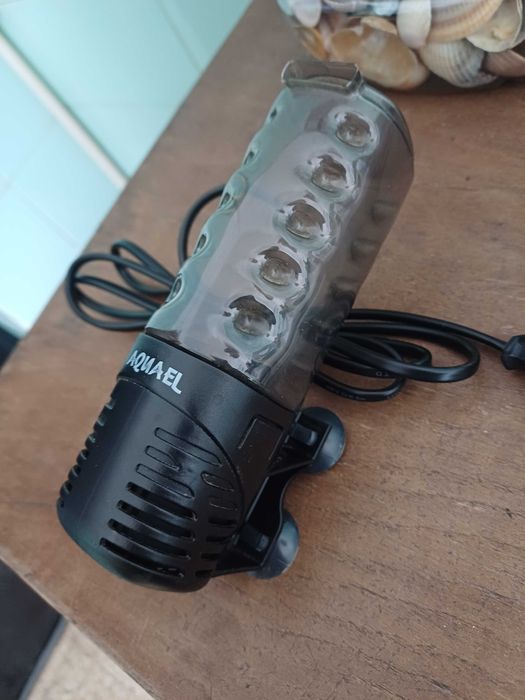 Vendo filtros internos para aquário