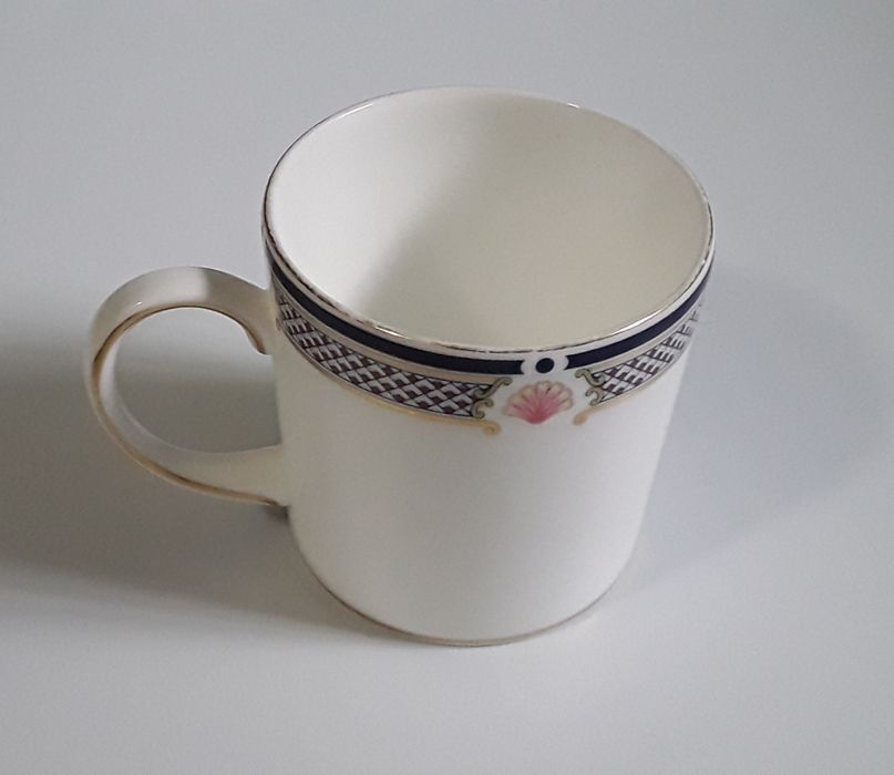Chávena de café expresso Wedgwood Waverley England
