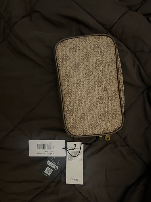 Bolsa Guess nova nunca usada