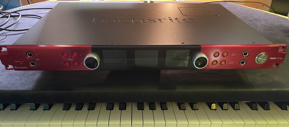 Focusrite Red 4 PRE - Interfejs audio thunderbolt