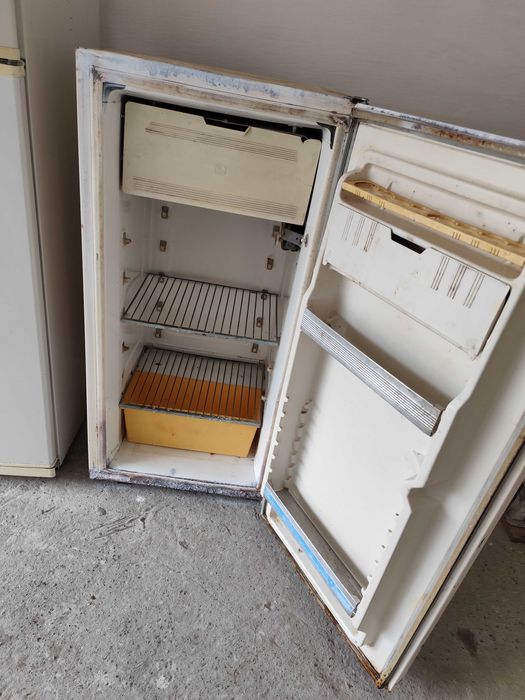 Холодильник однокамерный двухкамерный