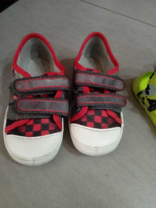 Buty,Sandałki Pumy,trampki