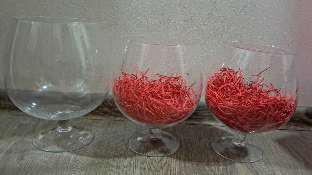 Ваза коньячная высота 22 , 24 см