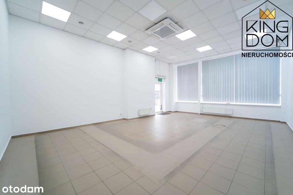 Na sprzedaż przestronny lokal użytkowy w centrum