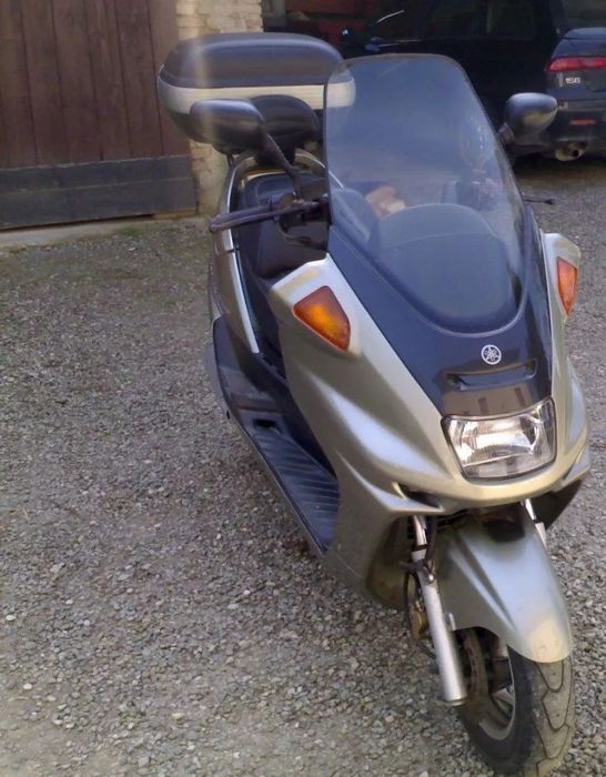 Yamaha Majesty 250 cała na części silnik szyba lagi czasza lampa gaźnik