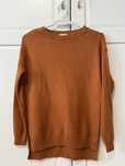 Rudy karmelowy sweter Vila