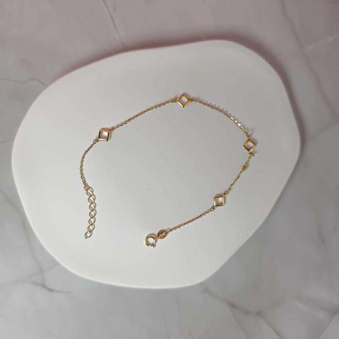 Złota, subtelna bransoletka pr.585