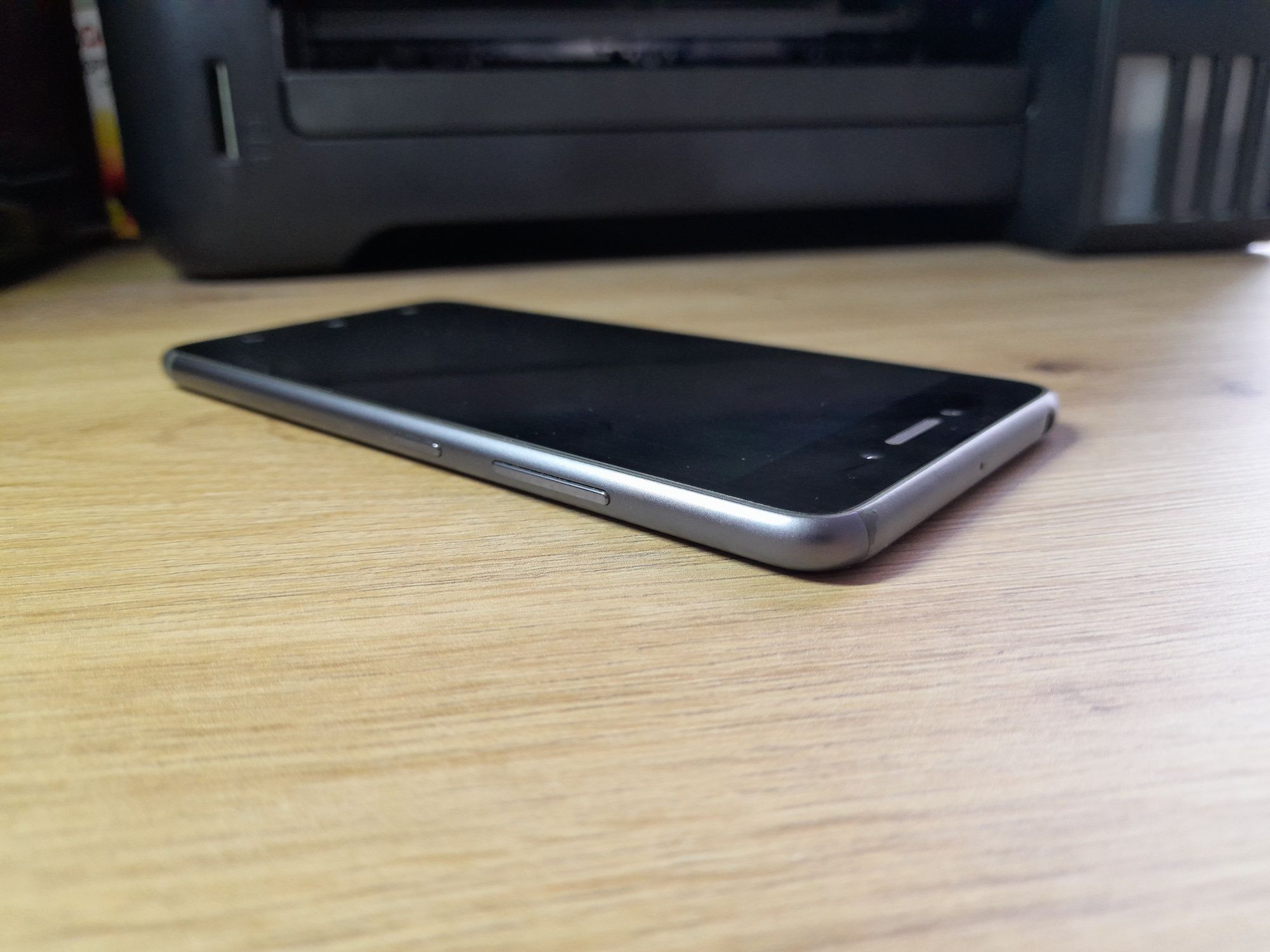 Lenovo S90-A добрий стан