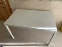 Mesa branca Ikea extensível 120/180x74cm