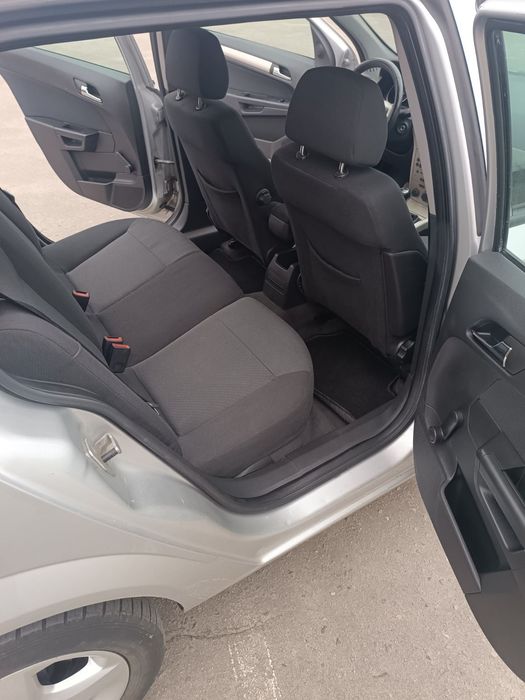 Opel Astra 2007 року