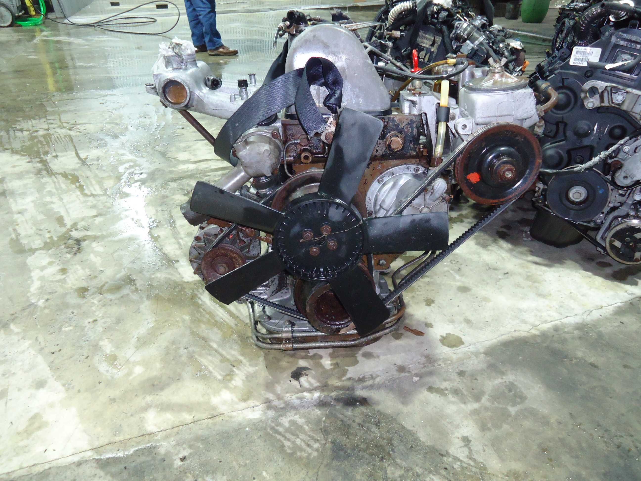 Motor Mercedes 240D W123 (OM616.912)